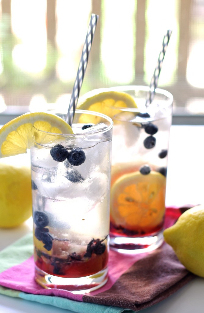 blueberry-lemon-smash-rum-cocktail-3